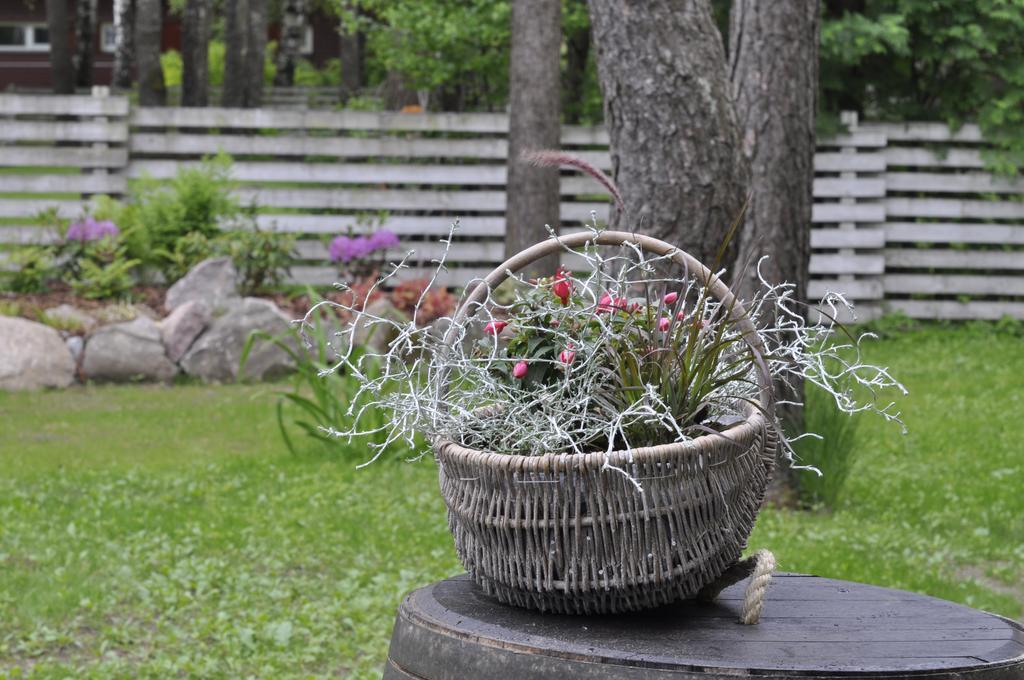 Koru Cottage Laagri Bagian luar foto