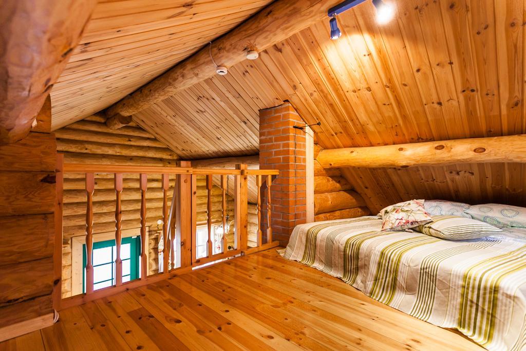 Koru Cottage Laagri Ruang foto
