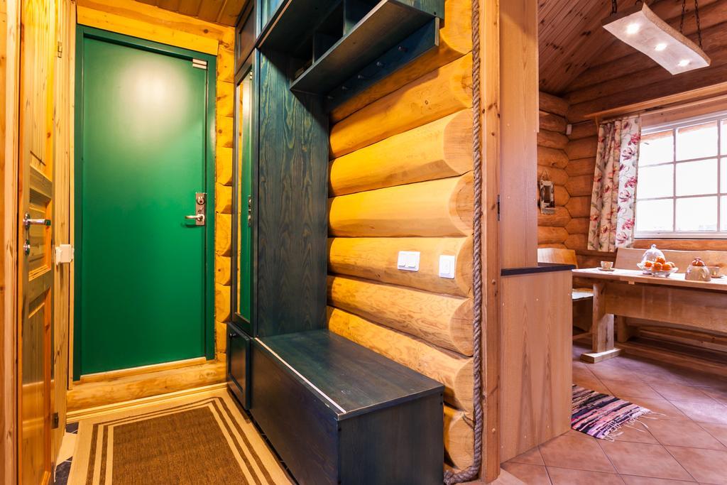 Koru Cottage Laagri Ruang foto