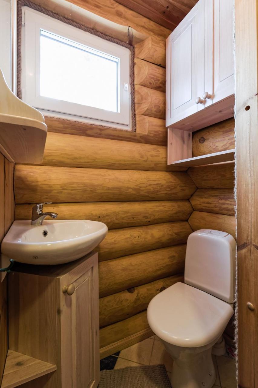 Koru Cottage Laagri Bagian luar foto
